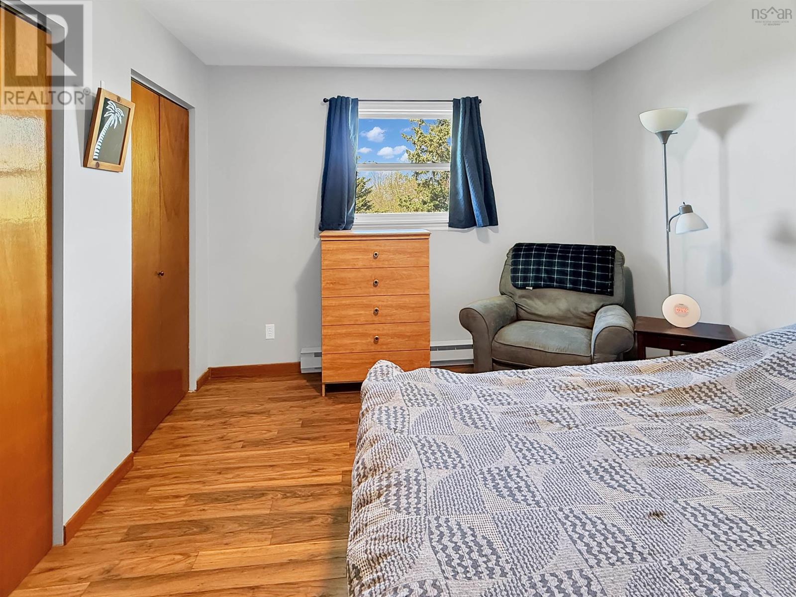 Property 28 of 42 of 31 Fourth Street