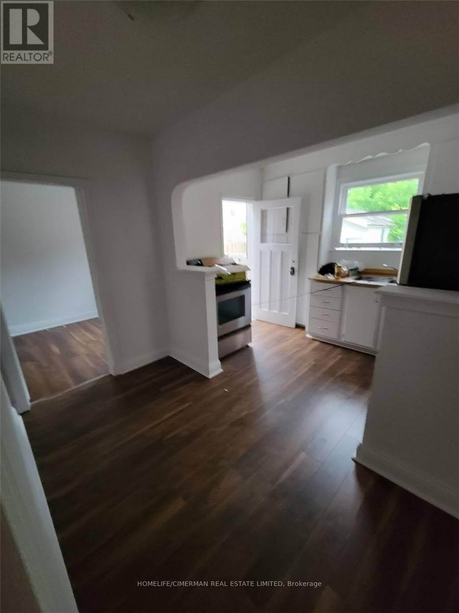 174 JOHNSTON AVENUE - 2