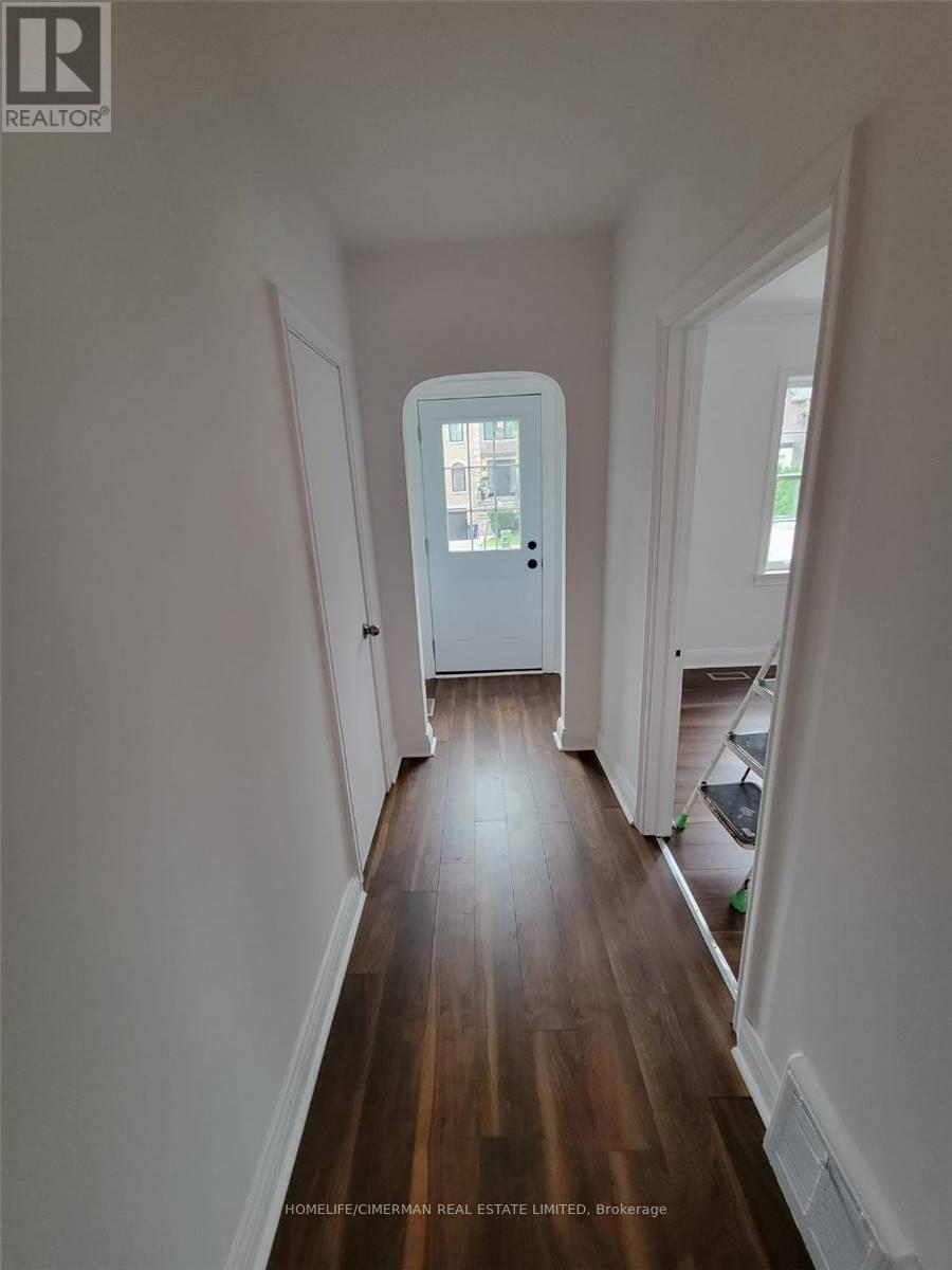 174 JOHNSTON AVENUE - 3