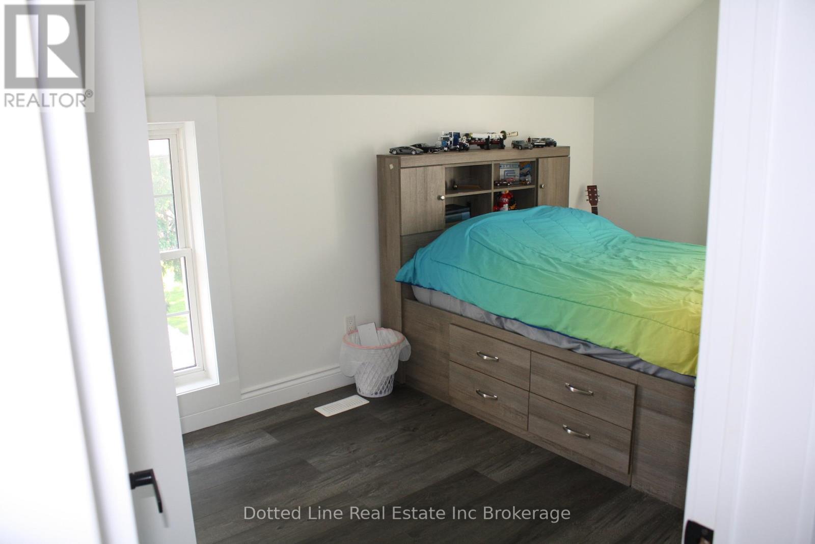 56070 TALBOT LINE - 24