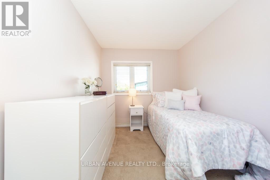 136 TOWER DRIVE - 24