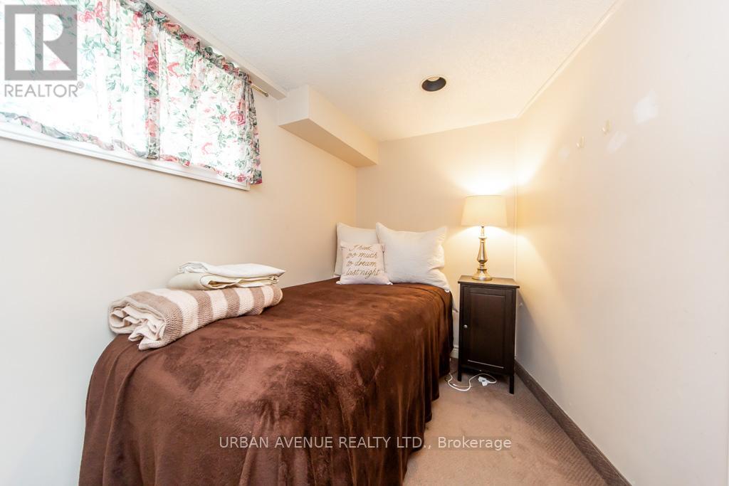 136 TOWER DRIVE - 36