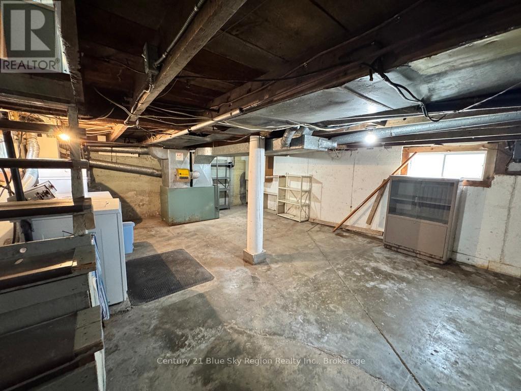 1528 CASSELLS STREET - 18