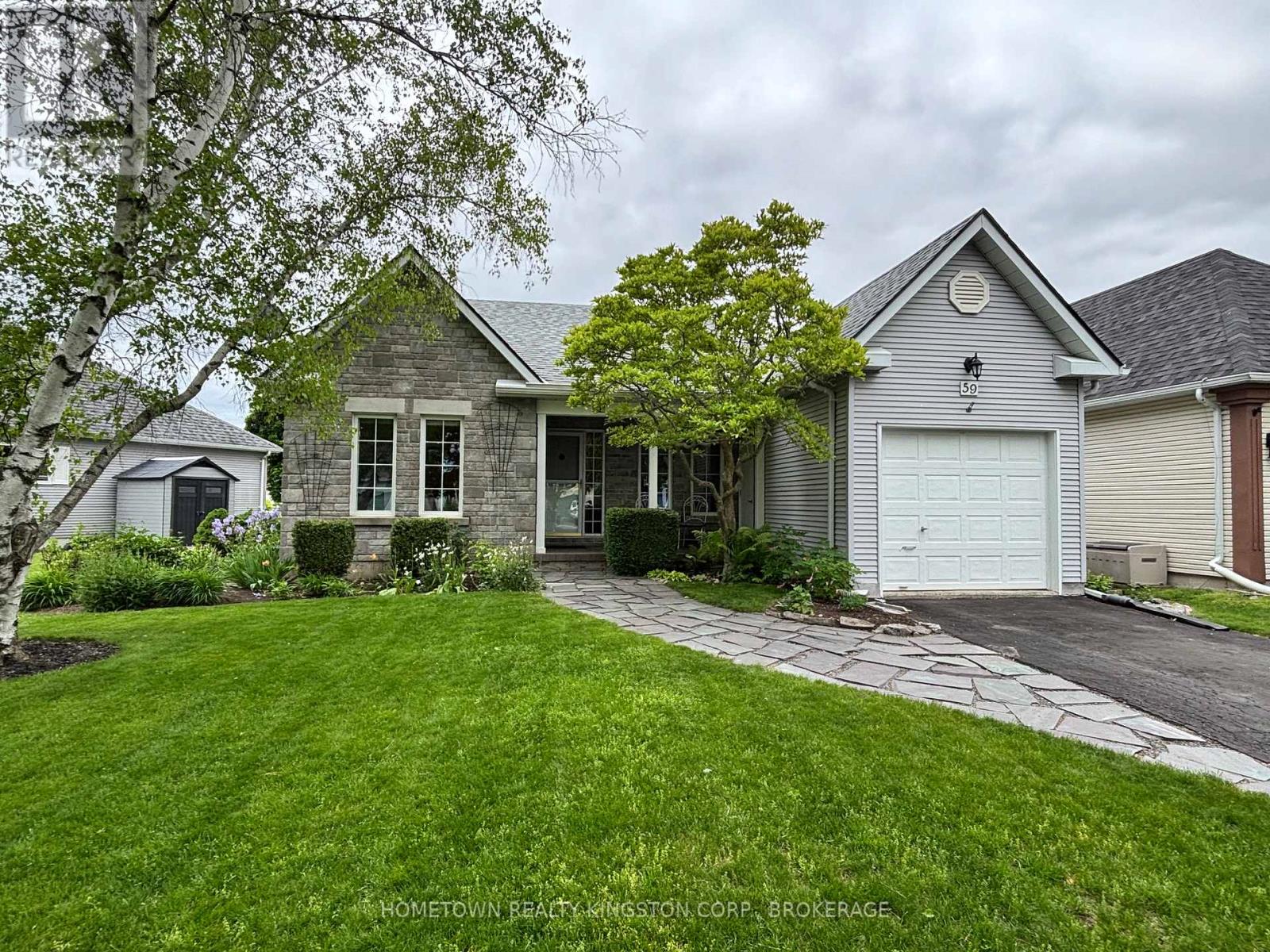 59 ABBEY DAWN DRIVE - 1