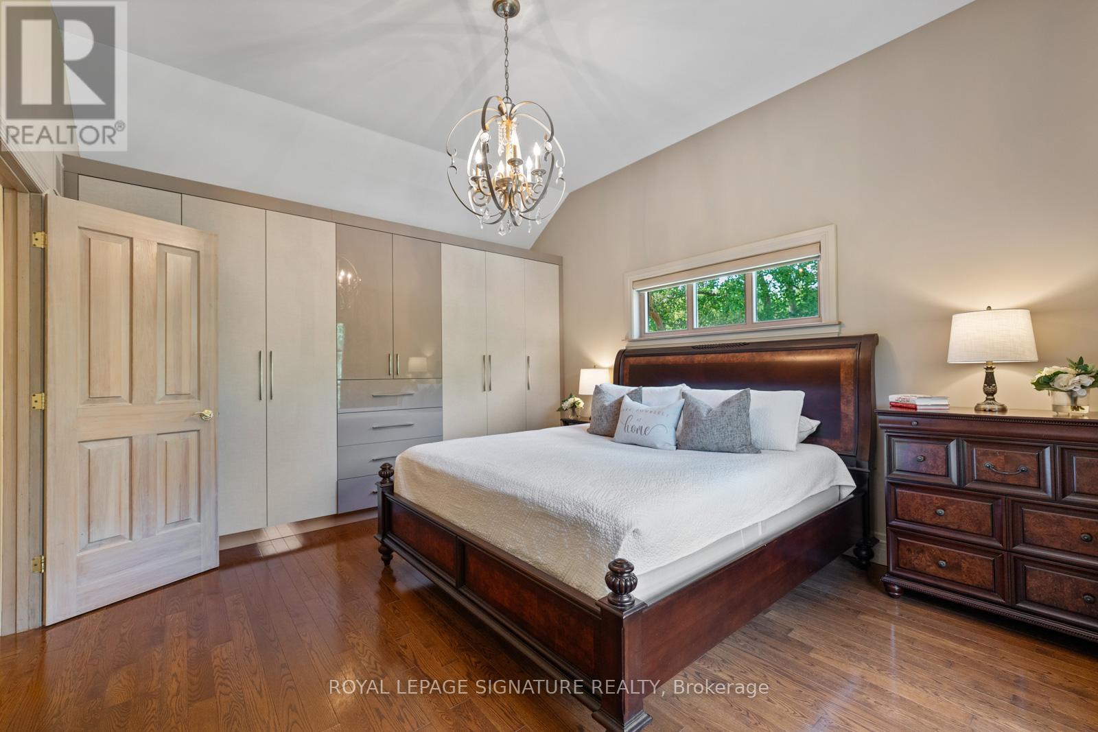 30 KINGSWOOD DRIVE - 19
