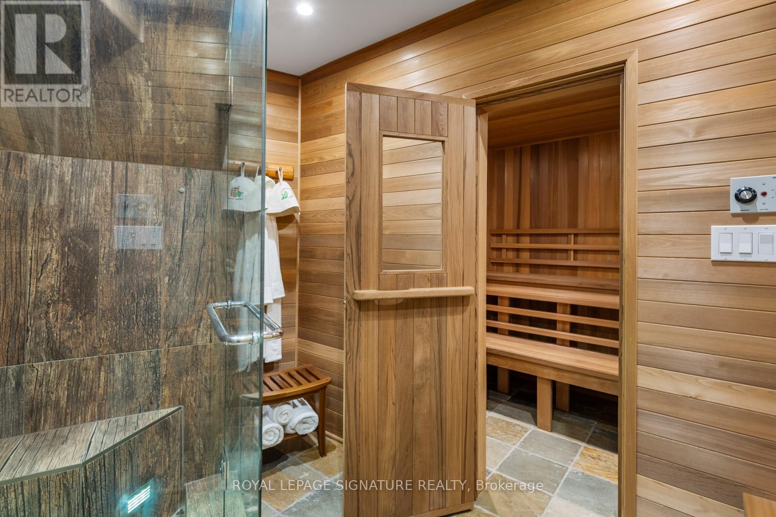 30 KINGSWOOD DRIVE - 31