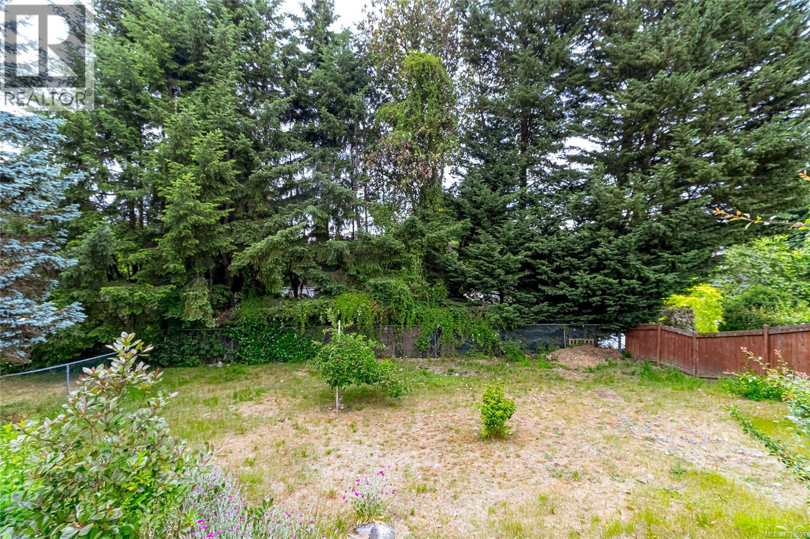 125 Arbutus Cres - 34