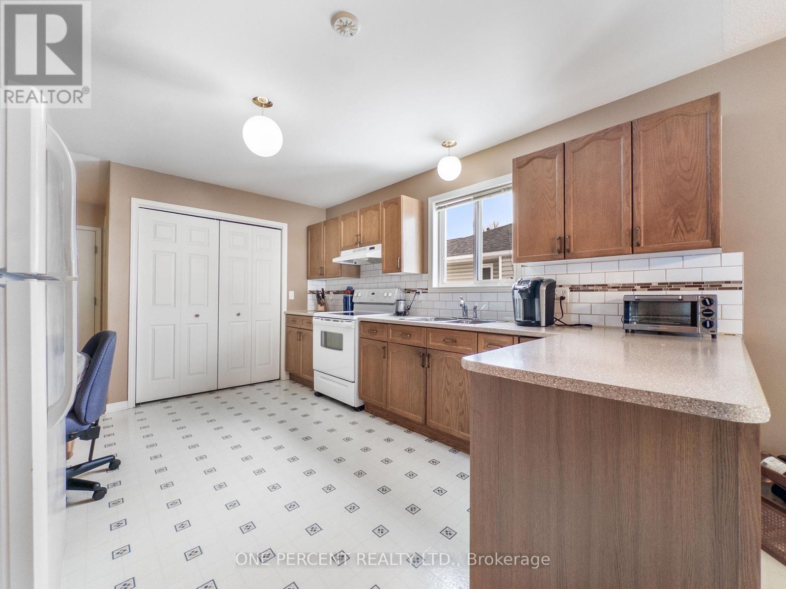 14 ELMDALE DRIVE - 13