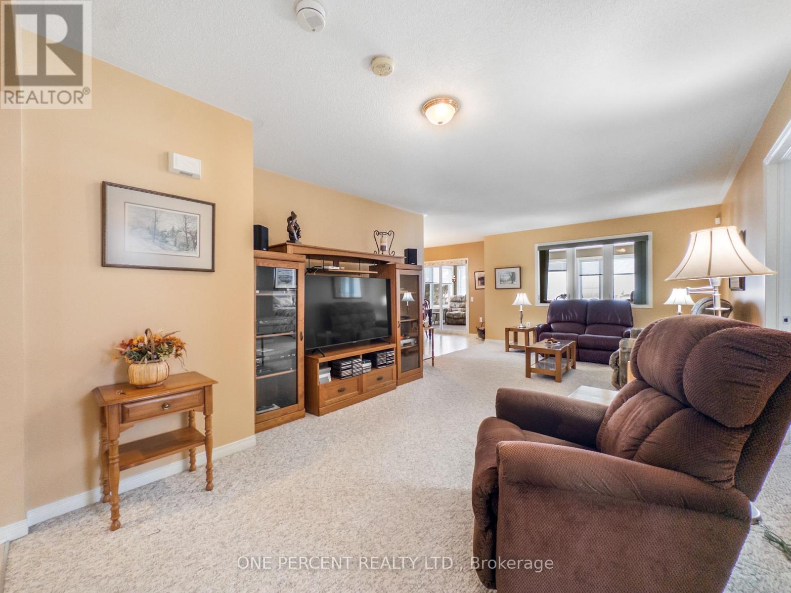 14 ELMDALE DRIVE - 8