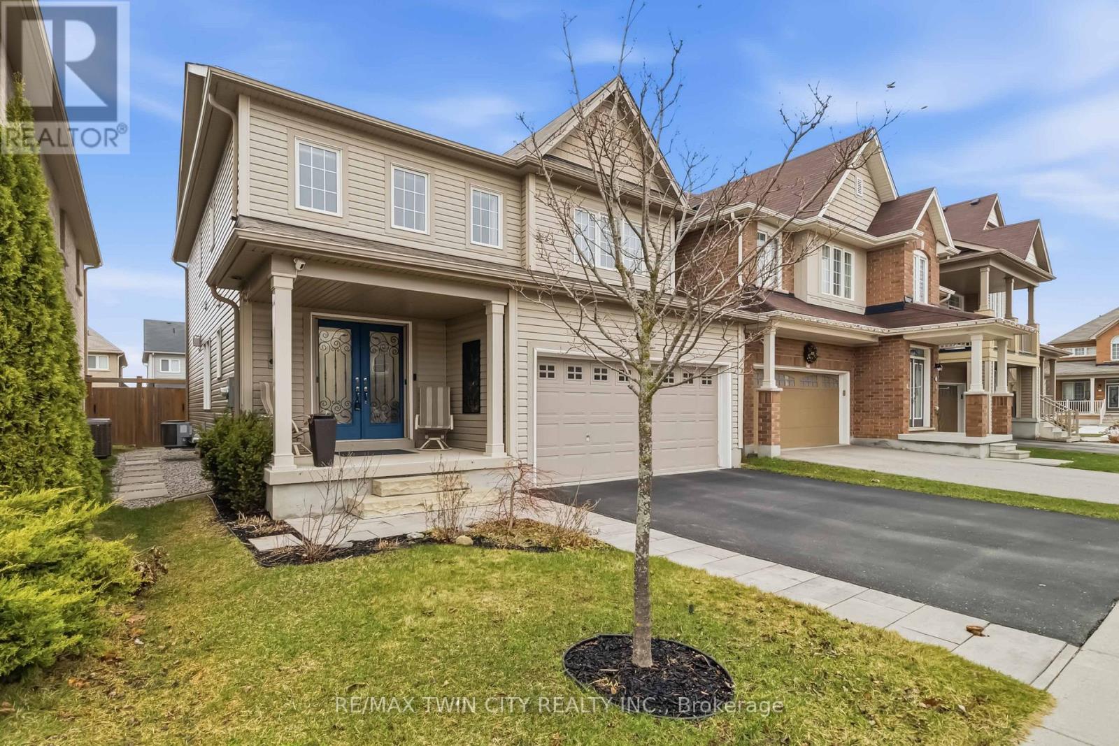 3-bedroom home for sale at 16 POLLARD STREET, Brantford ON · photo 5 of 50