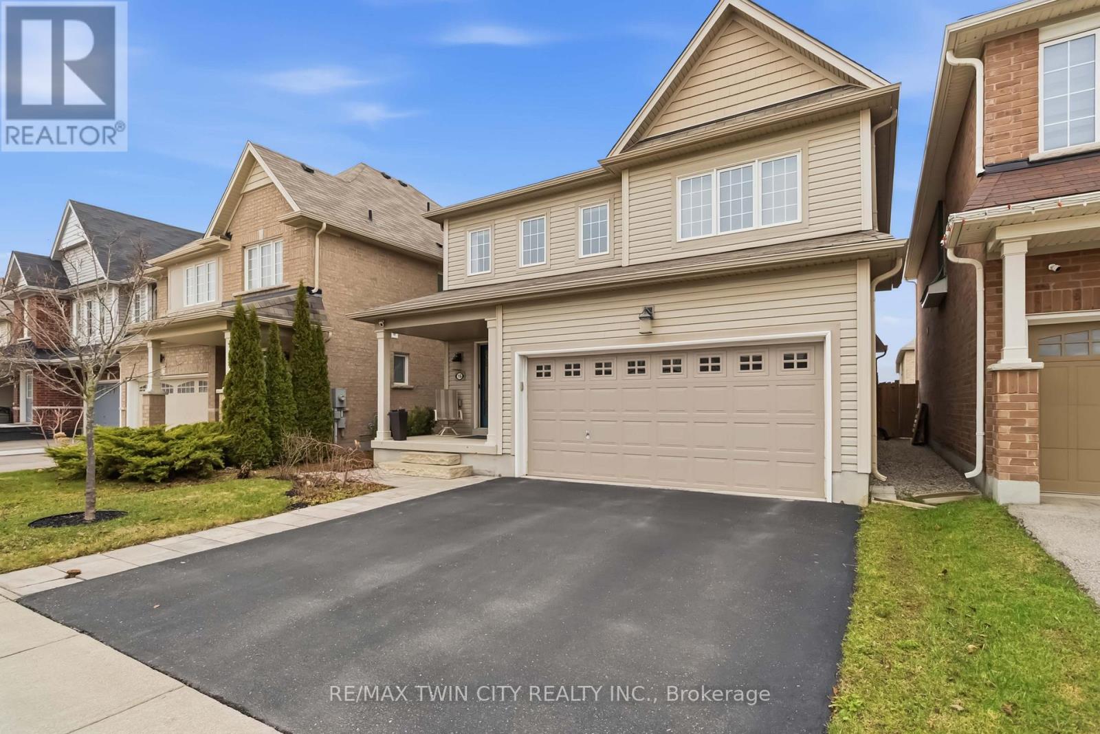 3-bedroom home for sale at 16 POLLARD STREET, Brantford ON · photo 7 of 50