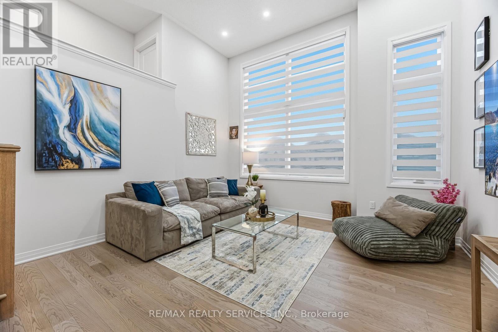14 GIBSON DRIVE - 24