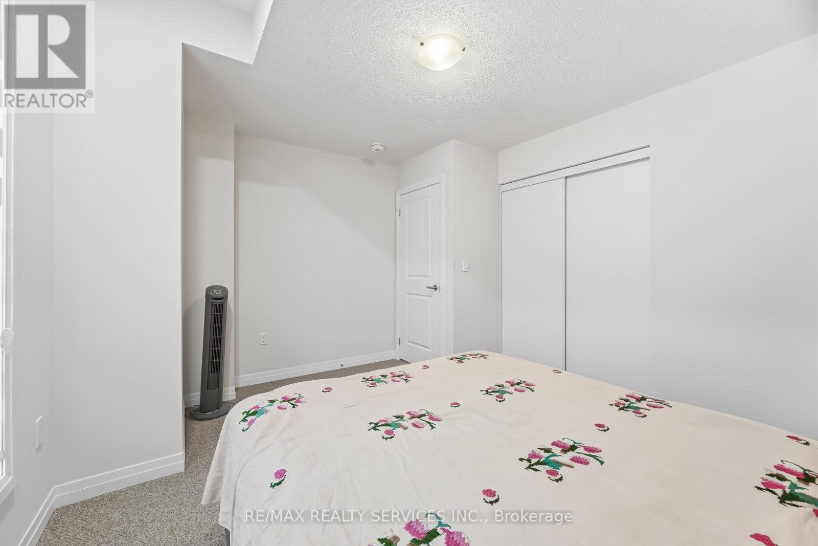 14 GIBSON DRIVE - 40