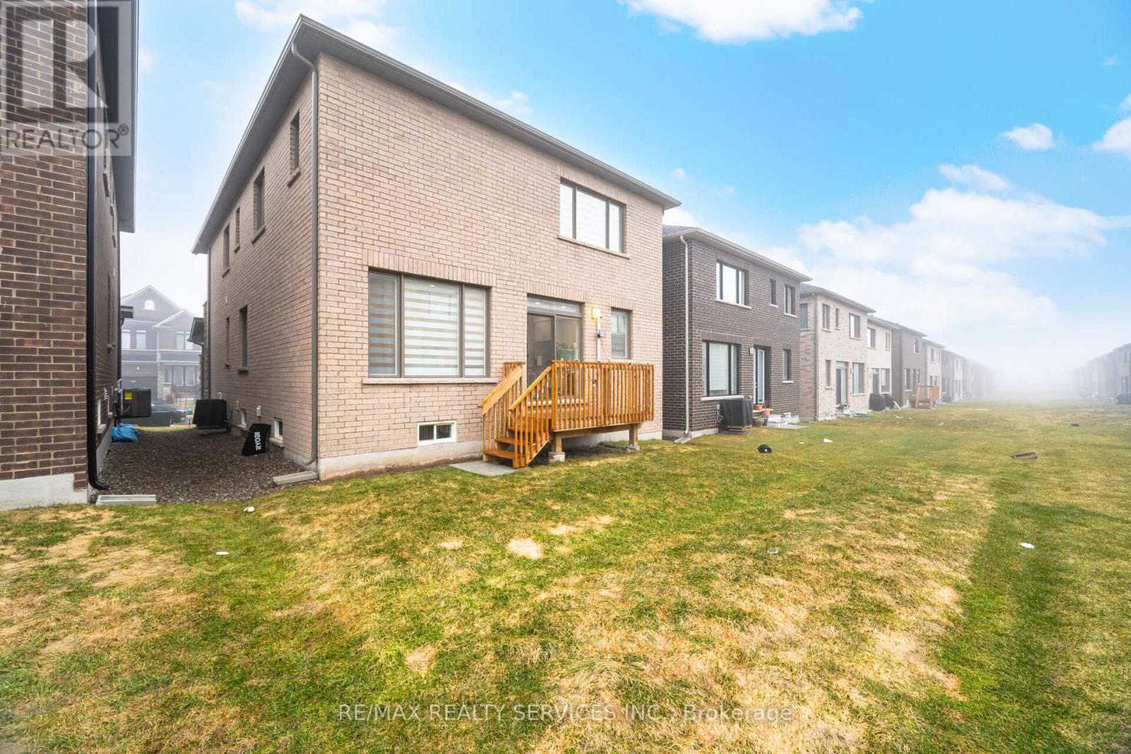 14 GIBSON DRIVE - 48