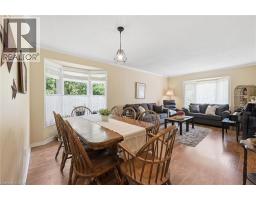 4pc Bathroom - 28 Rousseaux Street, Hamilton, ON L9G2W5 Photo 15