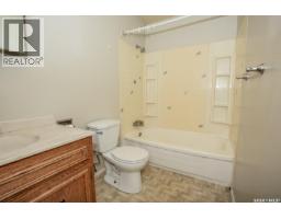 4140 Castle Road, Regina, SK S4S6A4 Photo 13