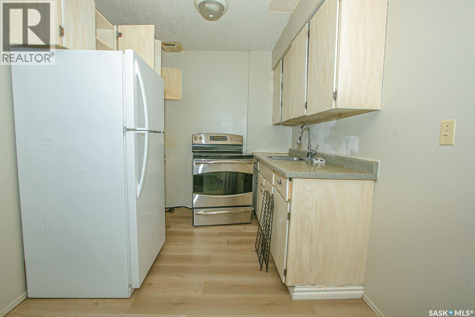 #4140 Castle ROAD - 5
