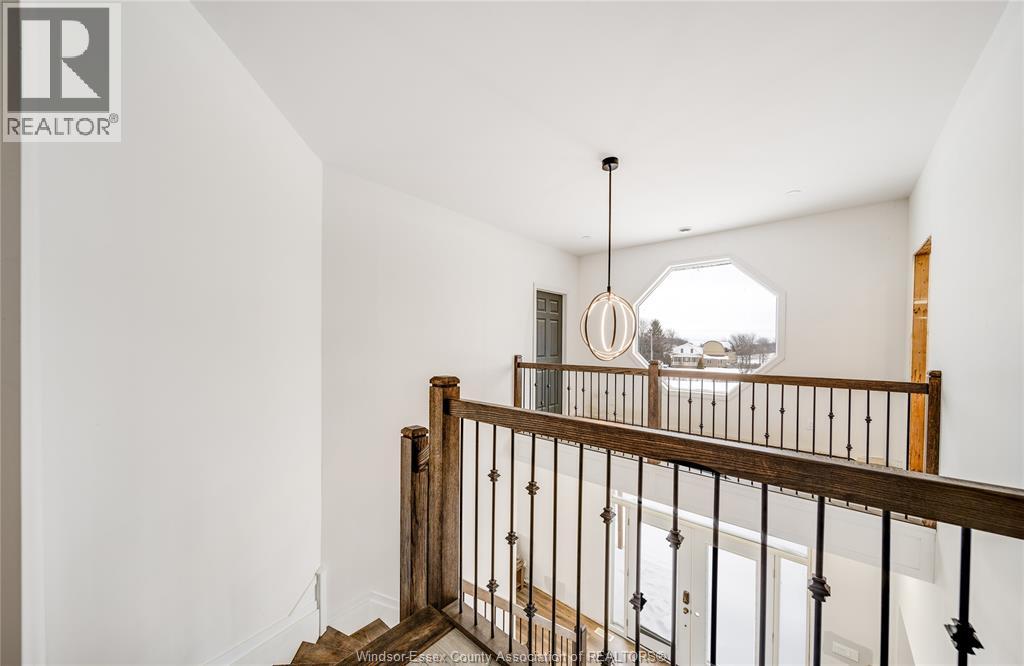 856 TALBOT - 25