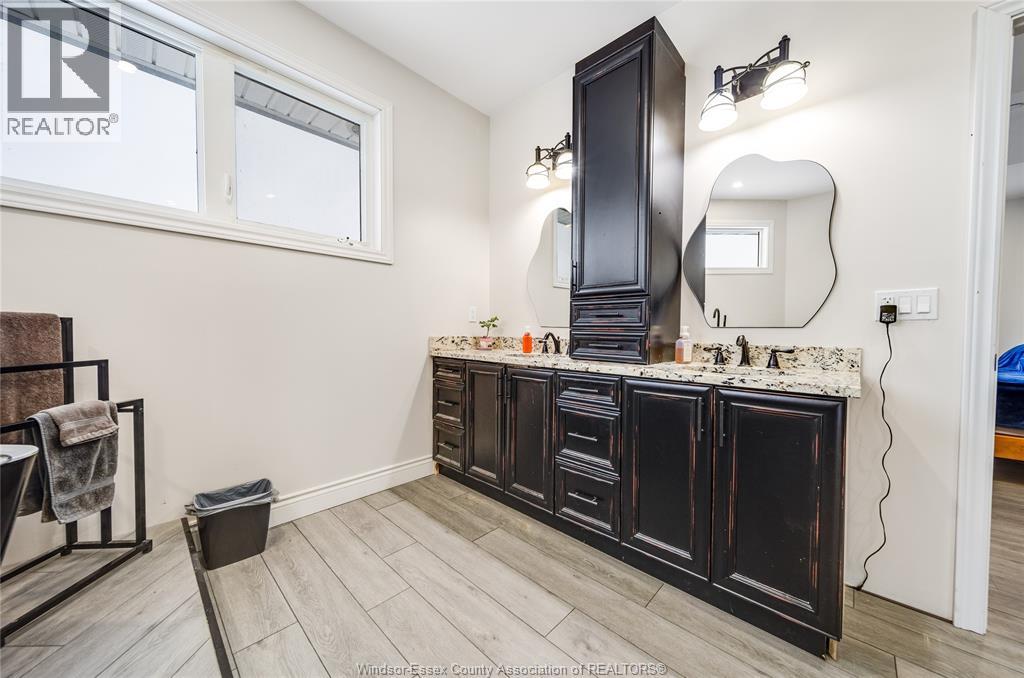 856 TALBOT - 36