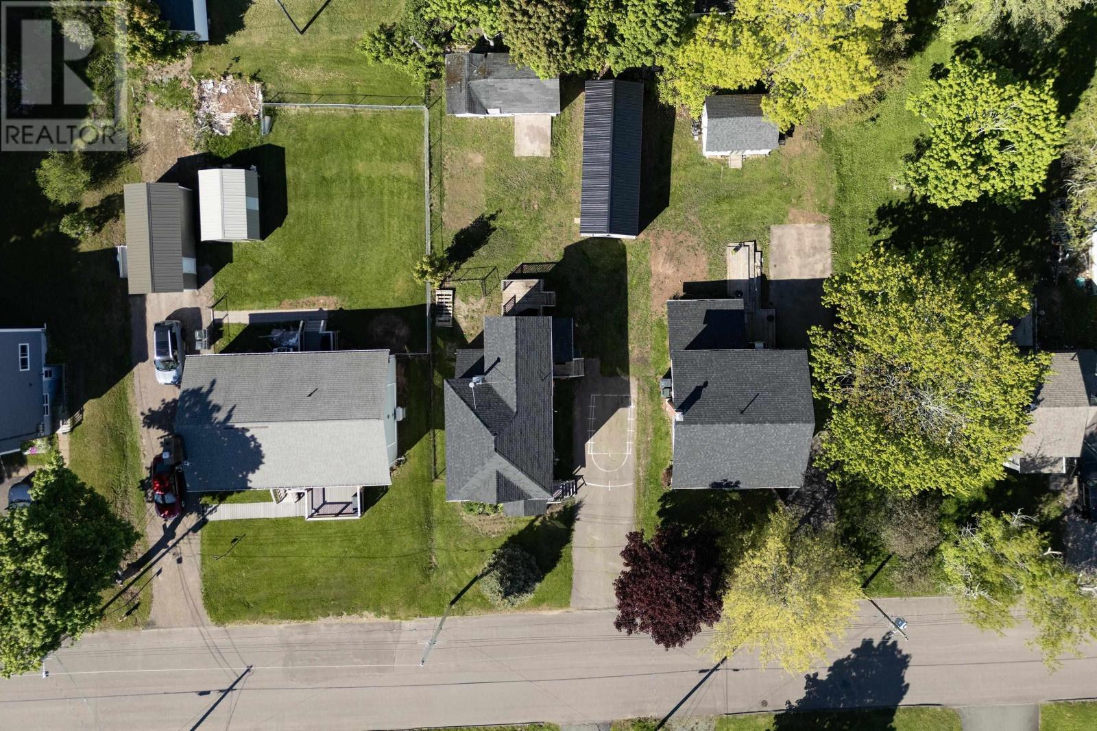 Property 34 of 39 of 14 Allison Avenue