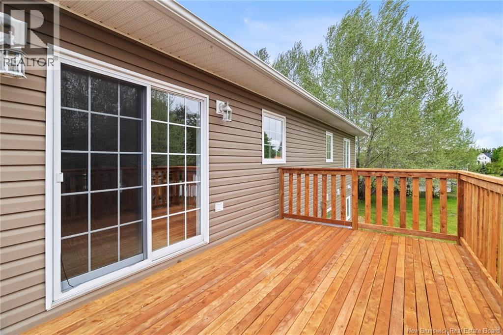 38 Foster Avenue - 24