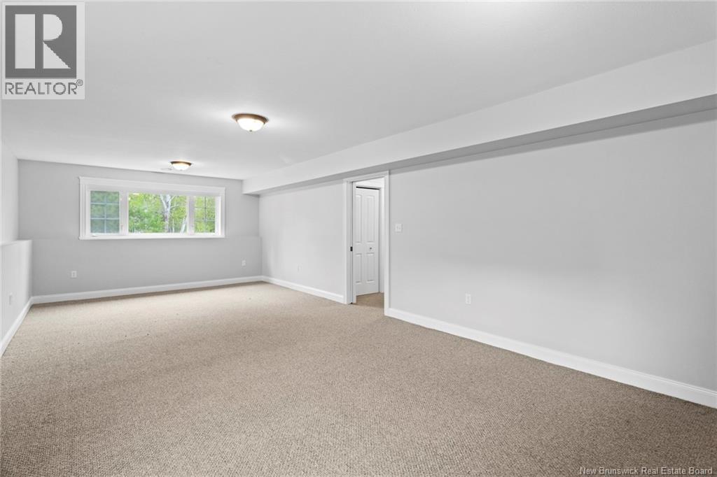 38 Foster Avenue - 35