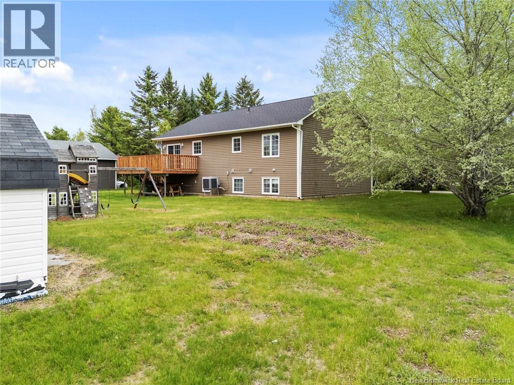 38 Foster Avenue - 46