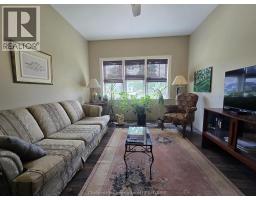 Living room - 263 Delaware Avenue, Chatham, ON N7L2W7 Photo 9