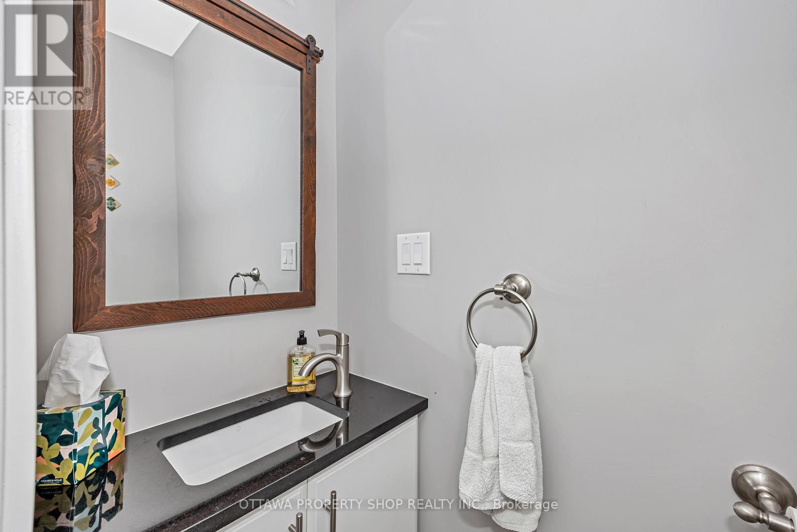 1355 MORY STREET - 15