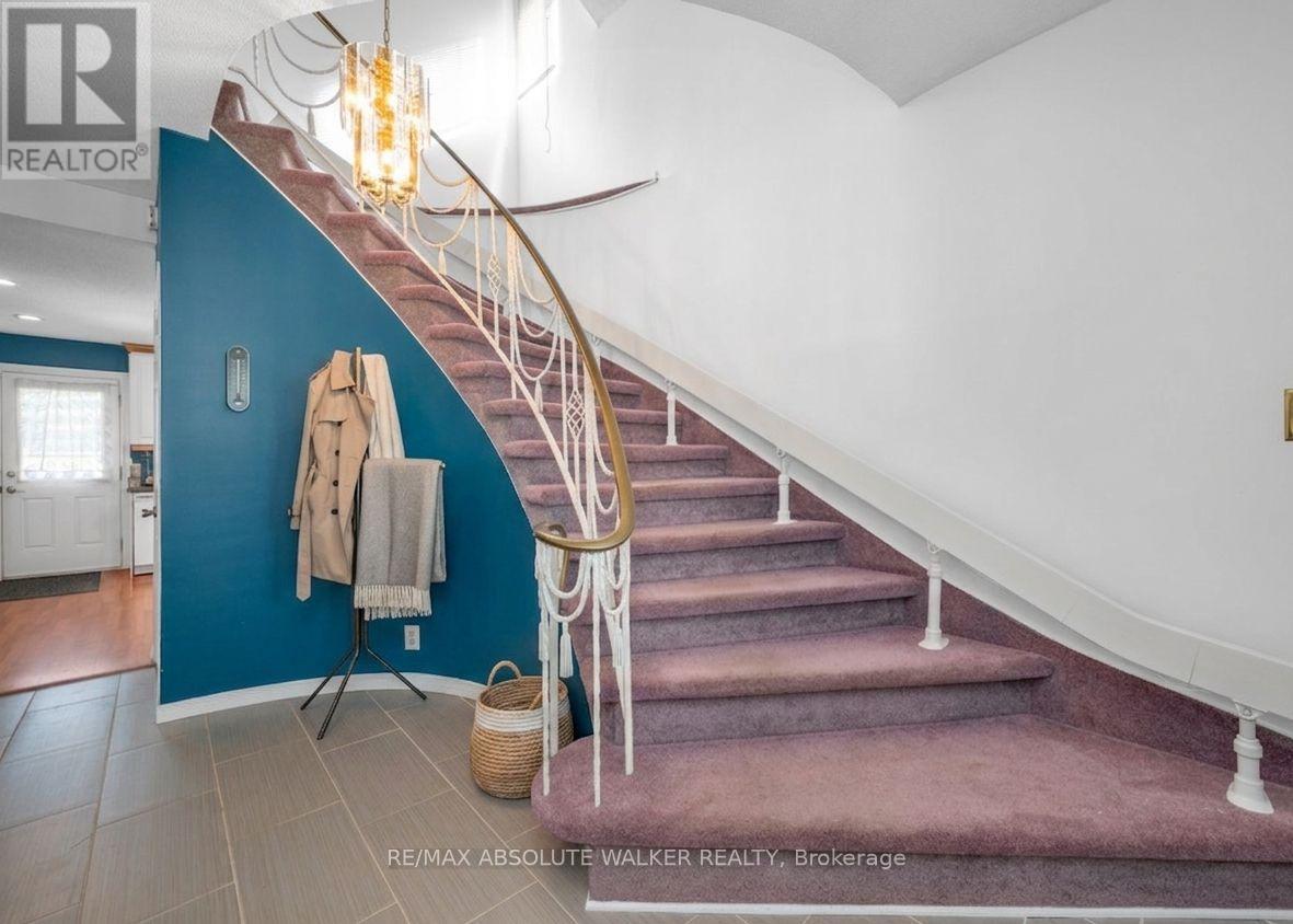 412 MONTREAL ROAD - 3