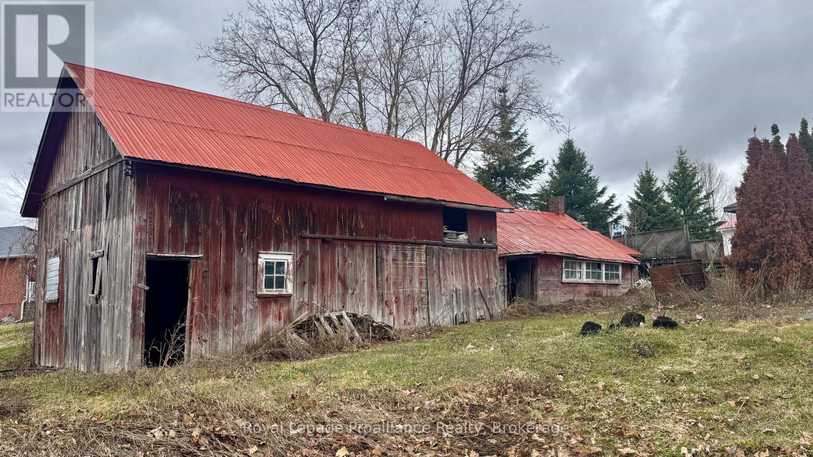 3186 COUNTY ROAD 41 - 27