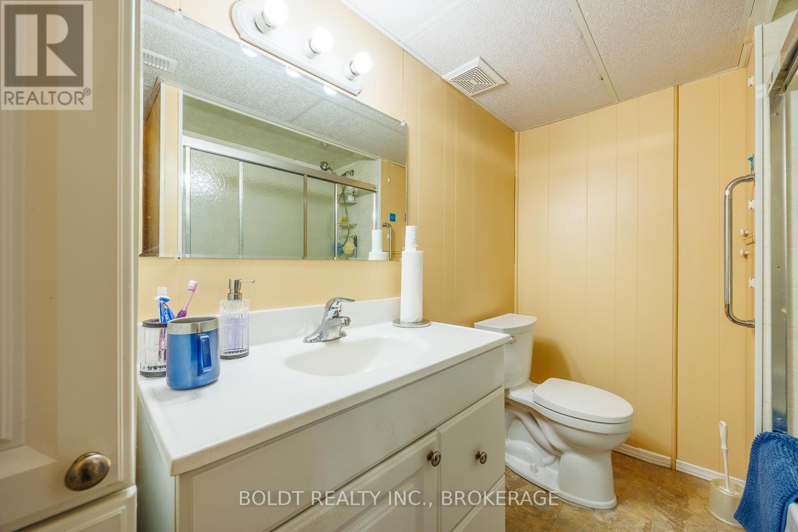 53 HUNTLEY CRESCENT - 15