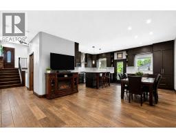 Kitchen - 4520 8th Concession Road, Windsor, ON N0R1K0 Photo 16