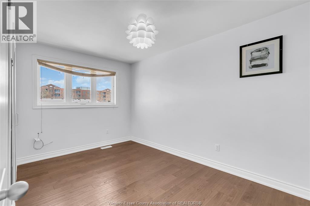 3852 Concord COURT - 18