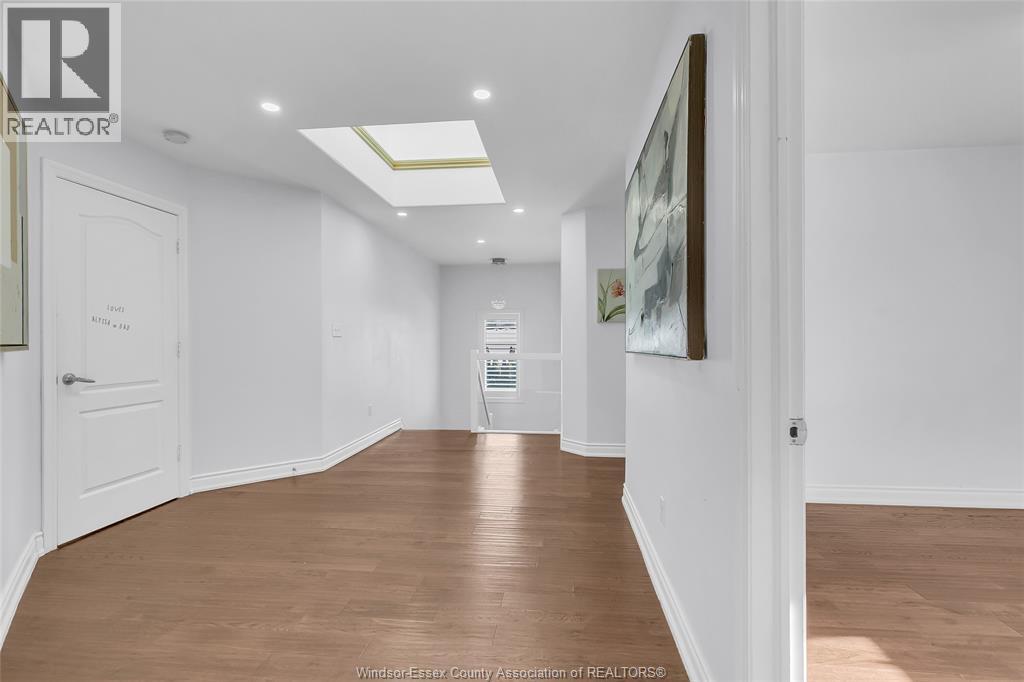 3852 Concord COURT - 23