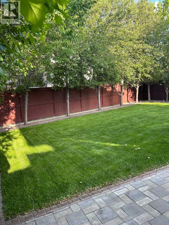 300 Coopers Hill SW — photo 45