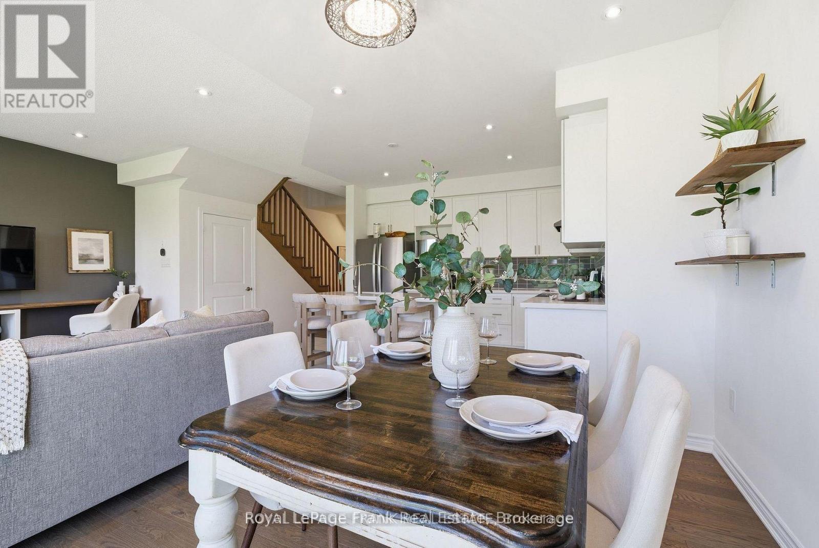 15 HIGHLANDS BOULEVARD - 14