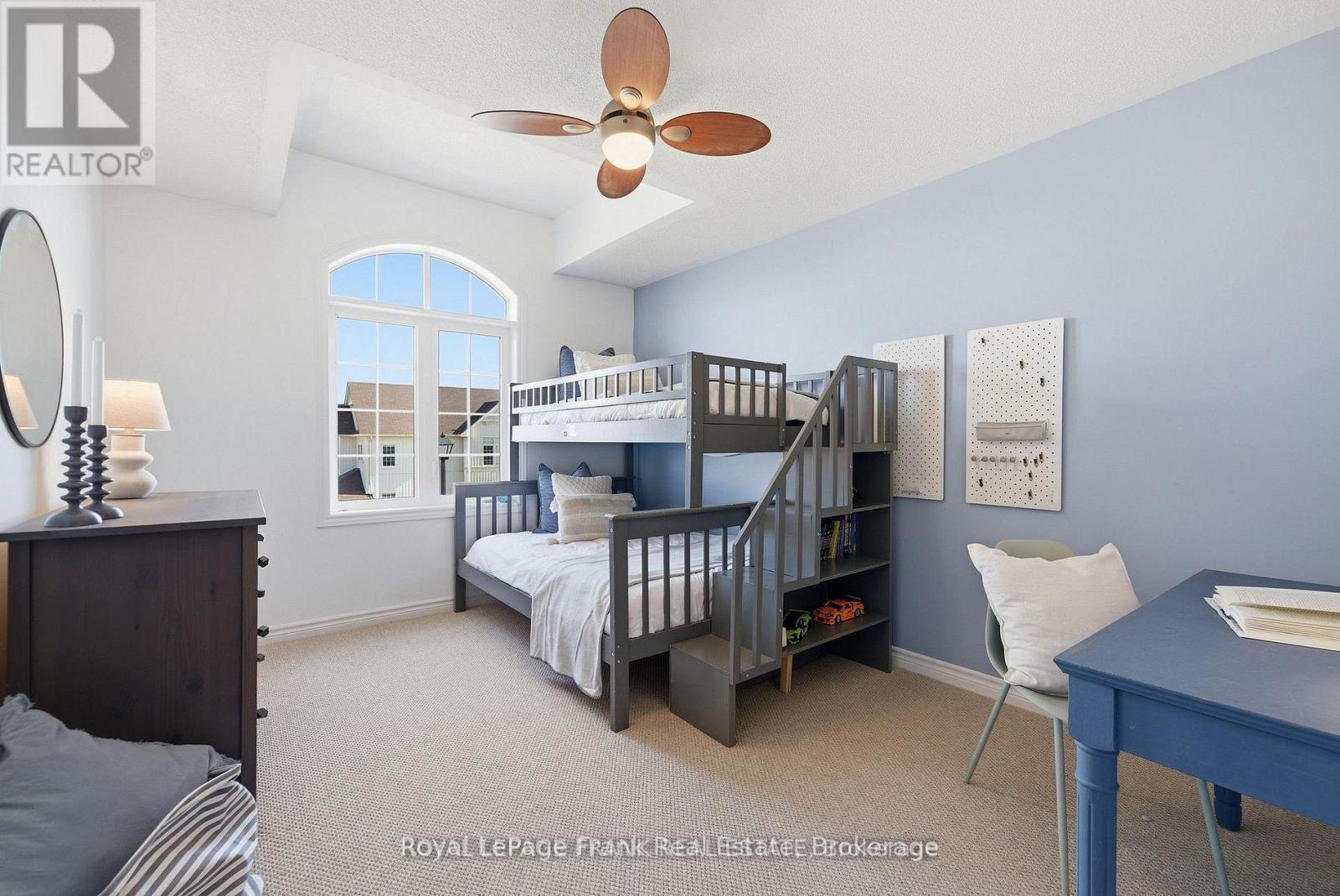 15 HIGHLANDS BOULEVARD - 22