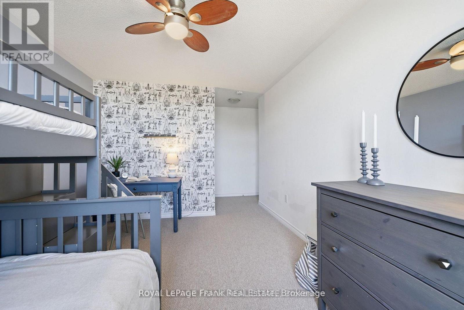 15 HIGHLANDS BOULEVARD - 23