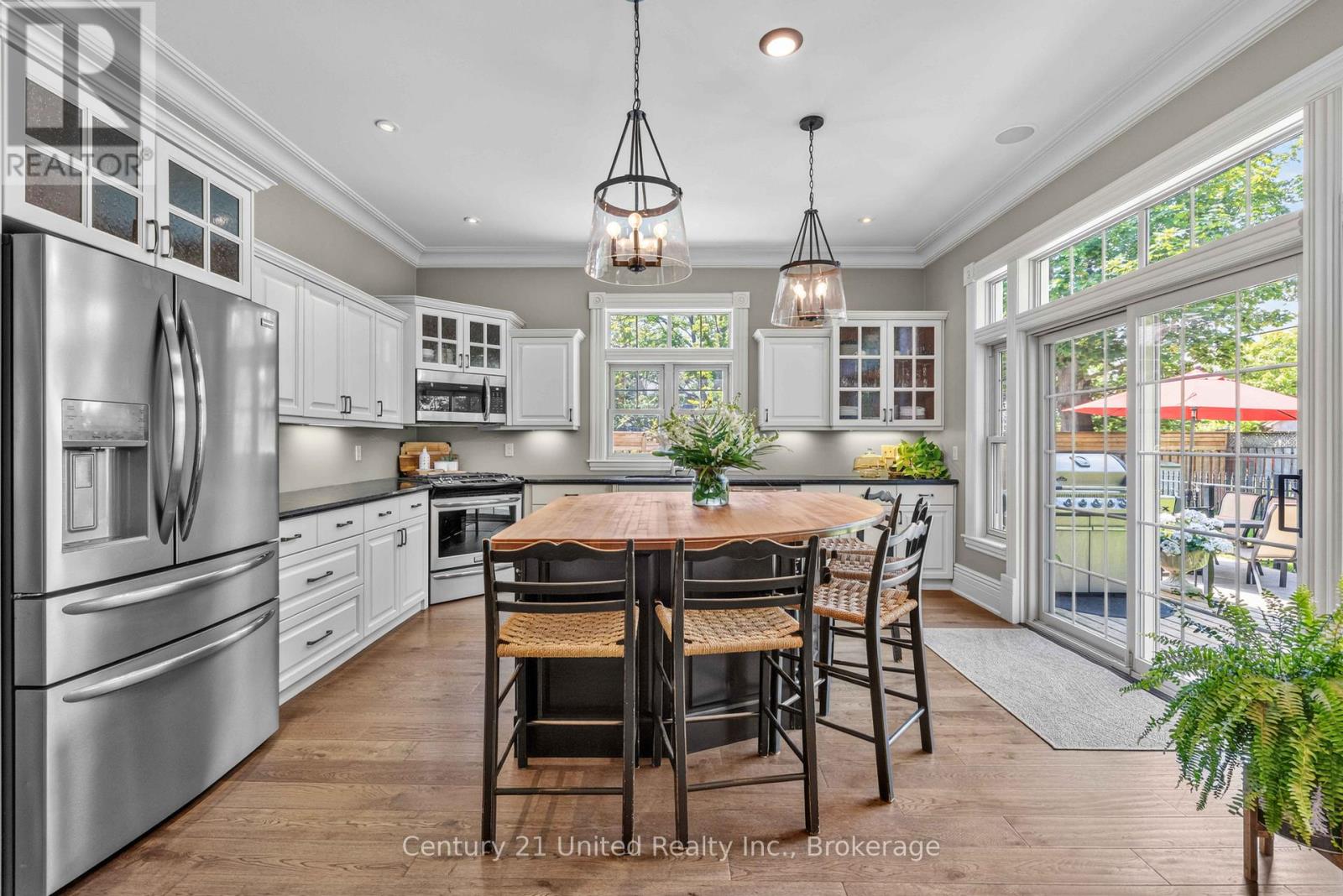 186 ABERDEEN AVENUE - 14