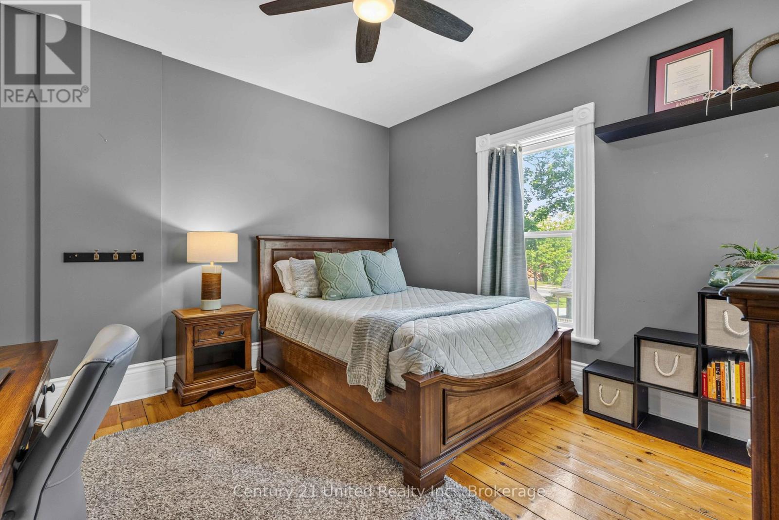 186 ABERDEEN AVENUE - 21