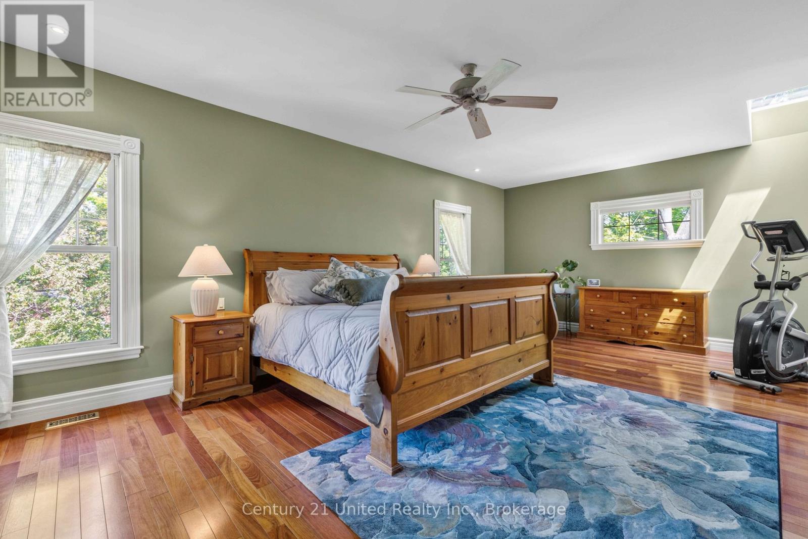 186 ABERDEEN AVENUE - 27