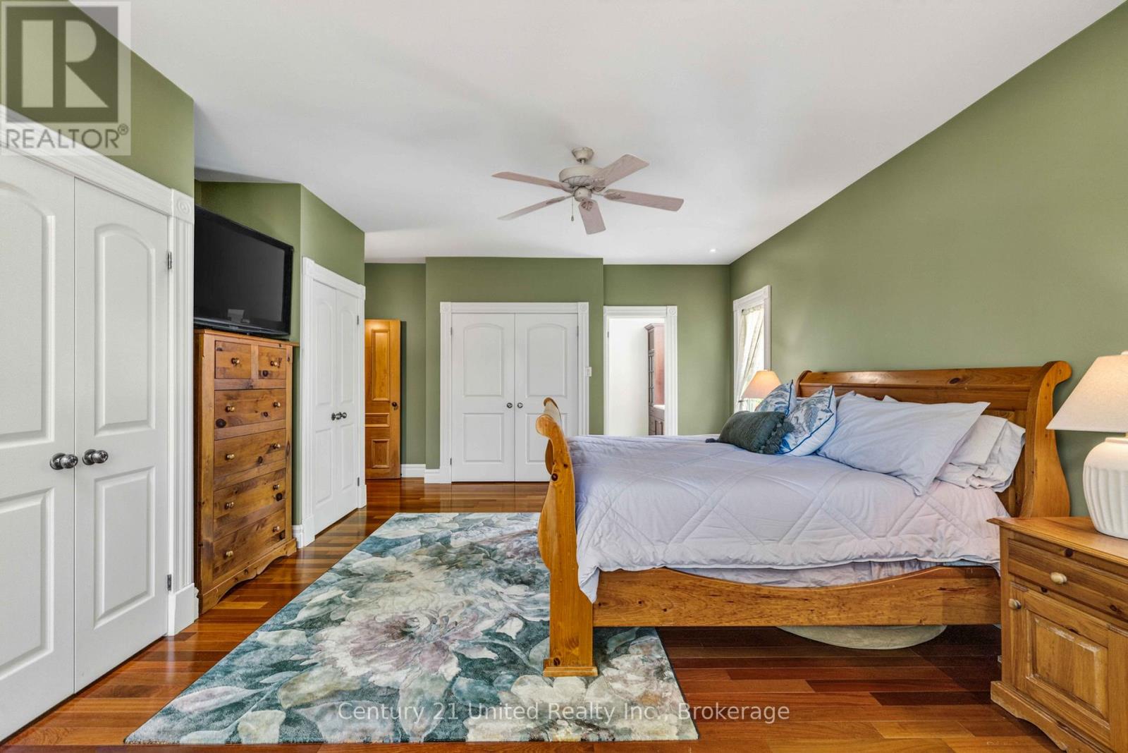 186 ABERDEEN AVENUE - 28
