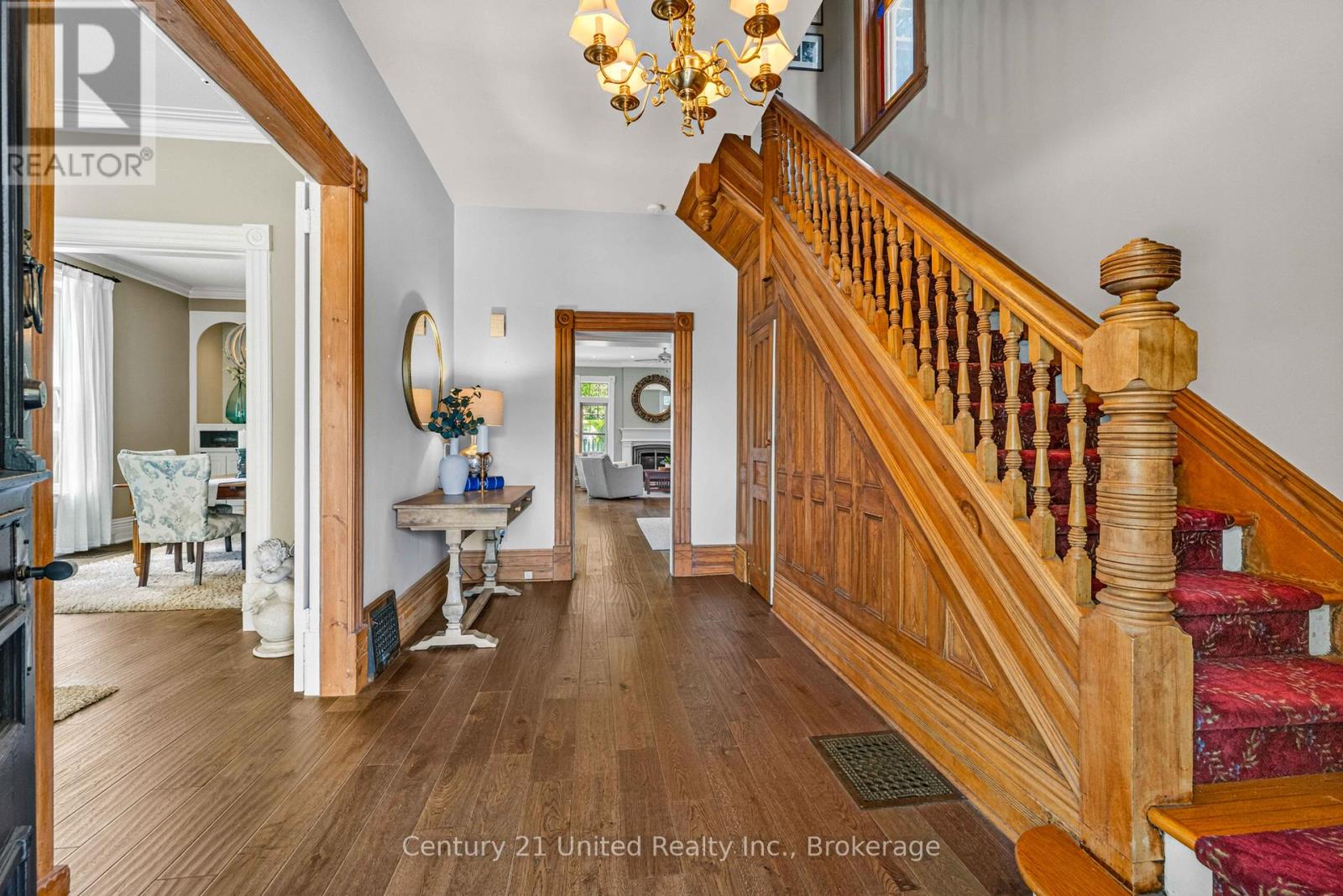 186 ABERDEEN AVENUE - 3