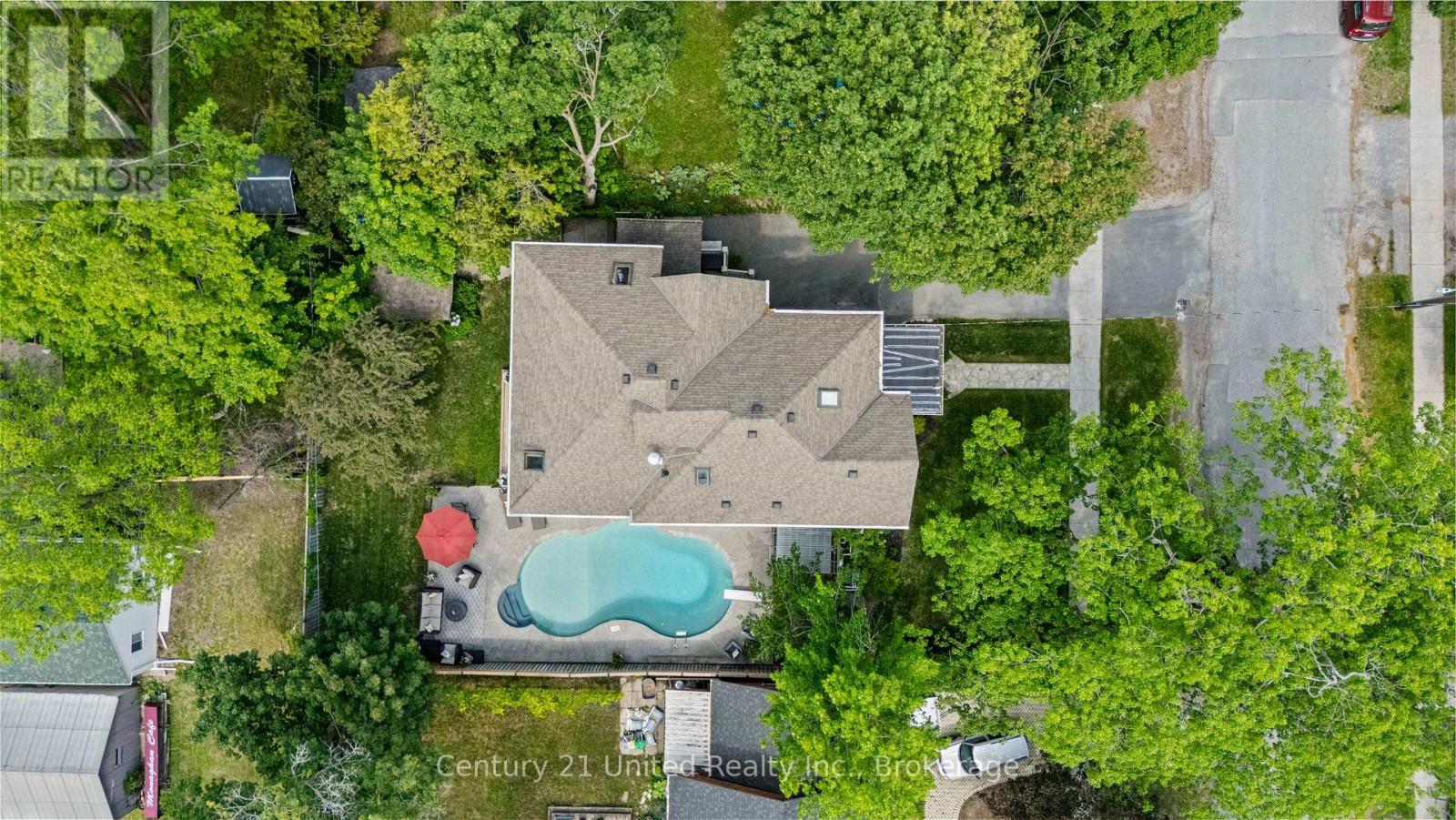 186 ABERDEEN AVENUE - 44