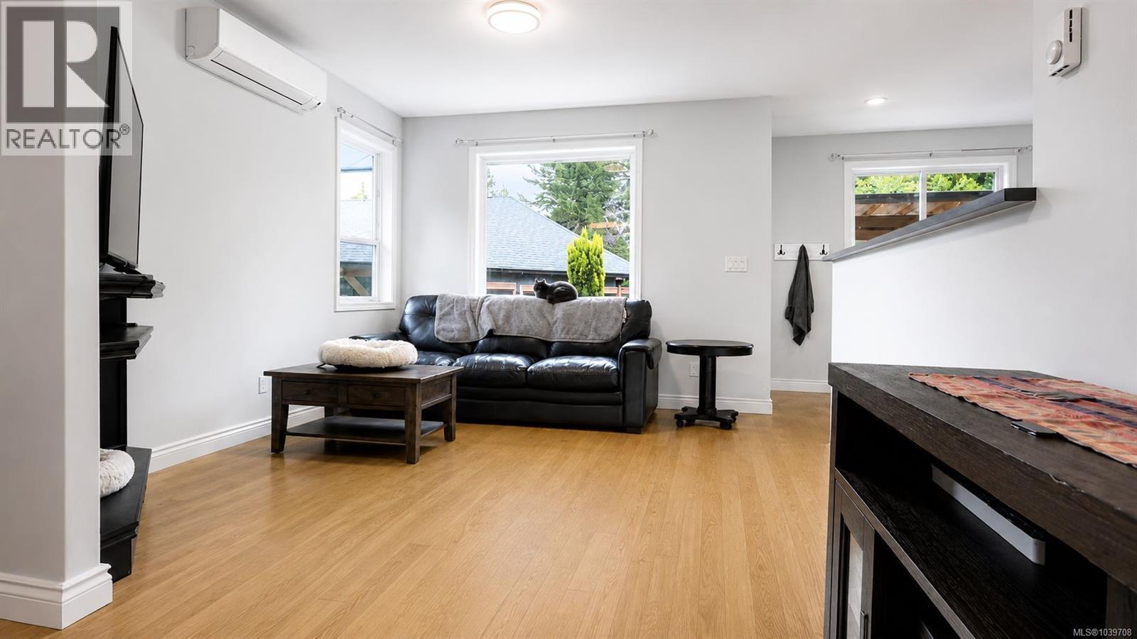 224 Johel Rd - 5
