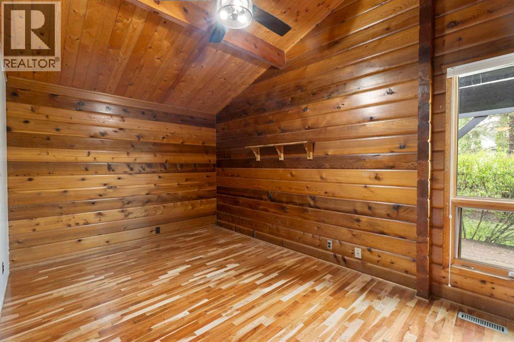 16 Rustic Crescent — photo 20