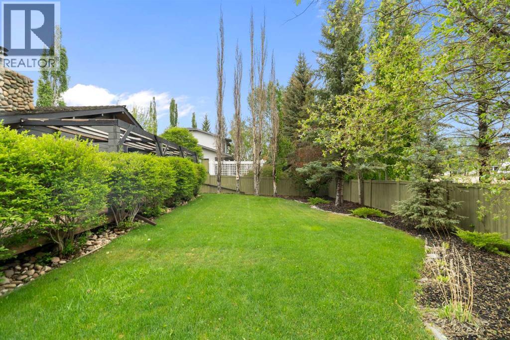 16 Rustic Crescent — photo 32