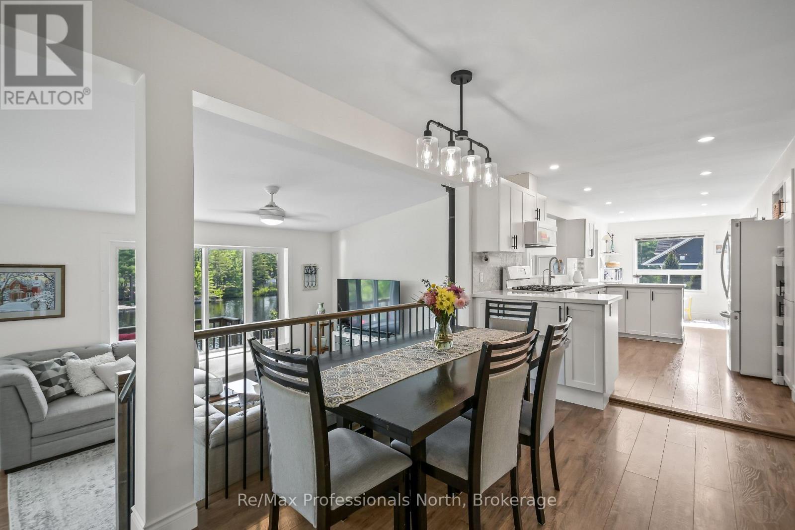 5 PINETREE ROAD - 16