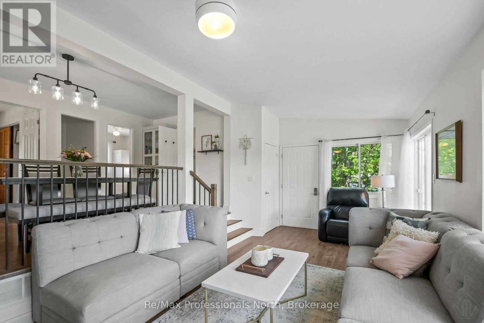 5 PINETREE ROAD - 19